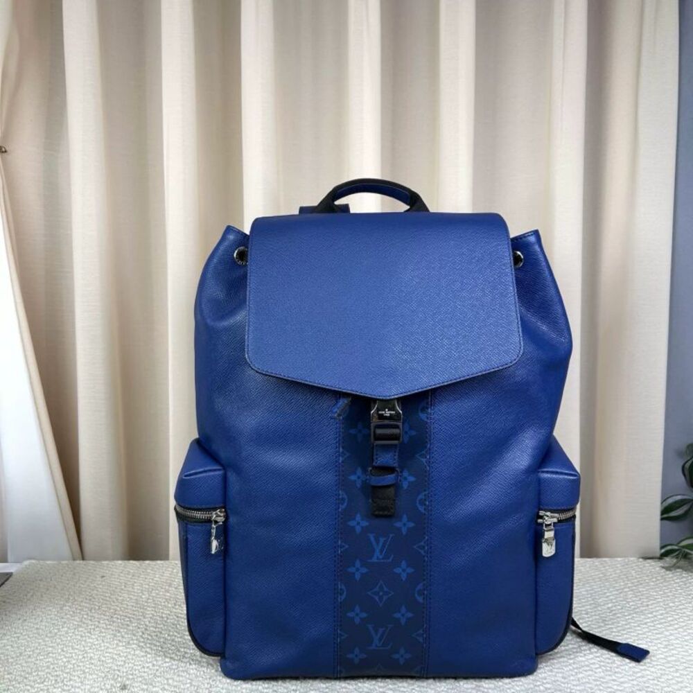 Louis Vuitton Women Pre-Loved Bag Very Good Condition